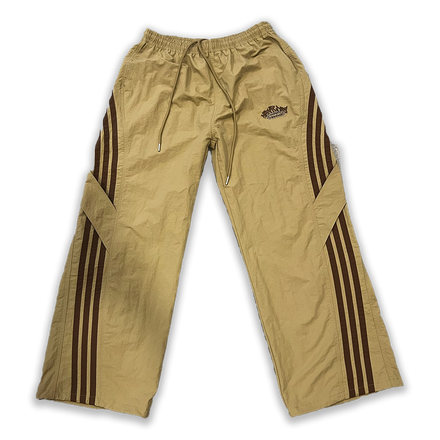 NYLON CORP TRACKPANTS (TAN)